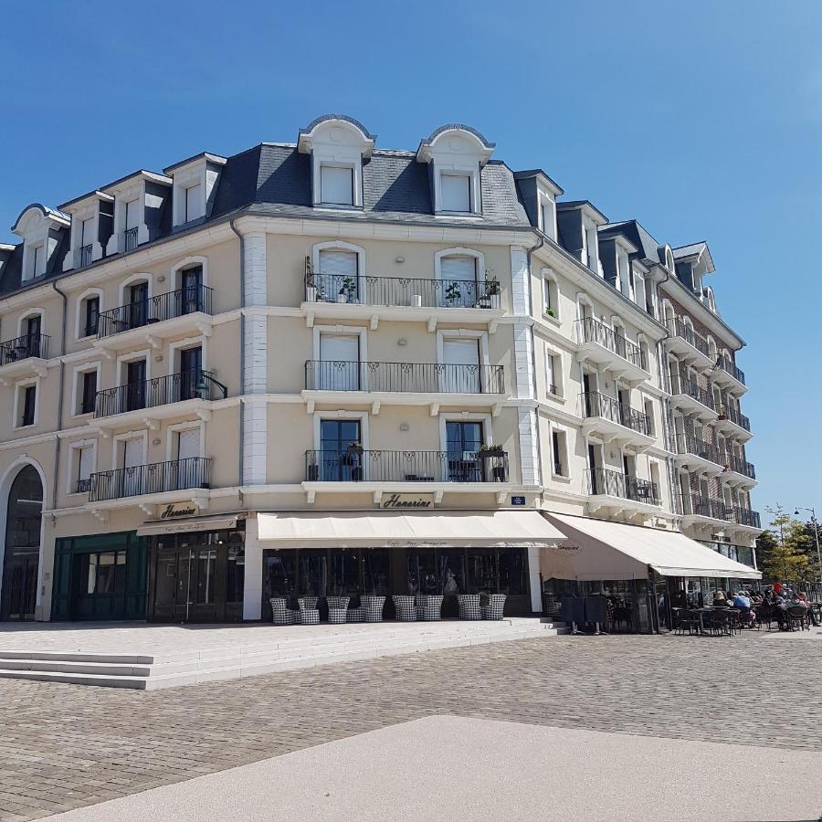 Appartement Deauville Hyper Centre Buitenkant foto